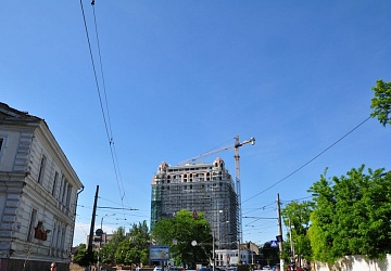 BELETAZH (Grant Tier). HOUSE at BELINSKOGO STREET