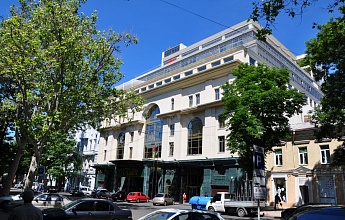 KADORR Shopping Center