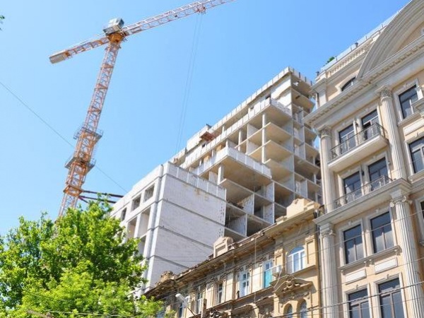 18th ZHEMCHUZHYNA (18th Pearl) Residential Compound